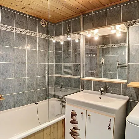 Renove, Skis Aux Pieds, Balcon Sud, 40 M² 6 Pers, Internet Inclus - Fr-1-344-751 Apartment